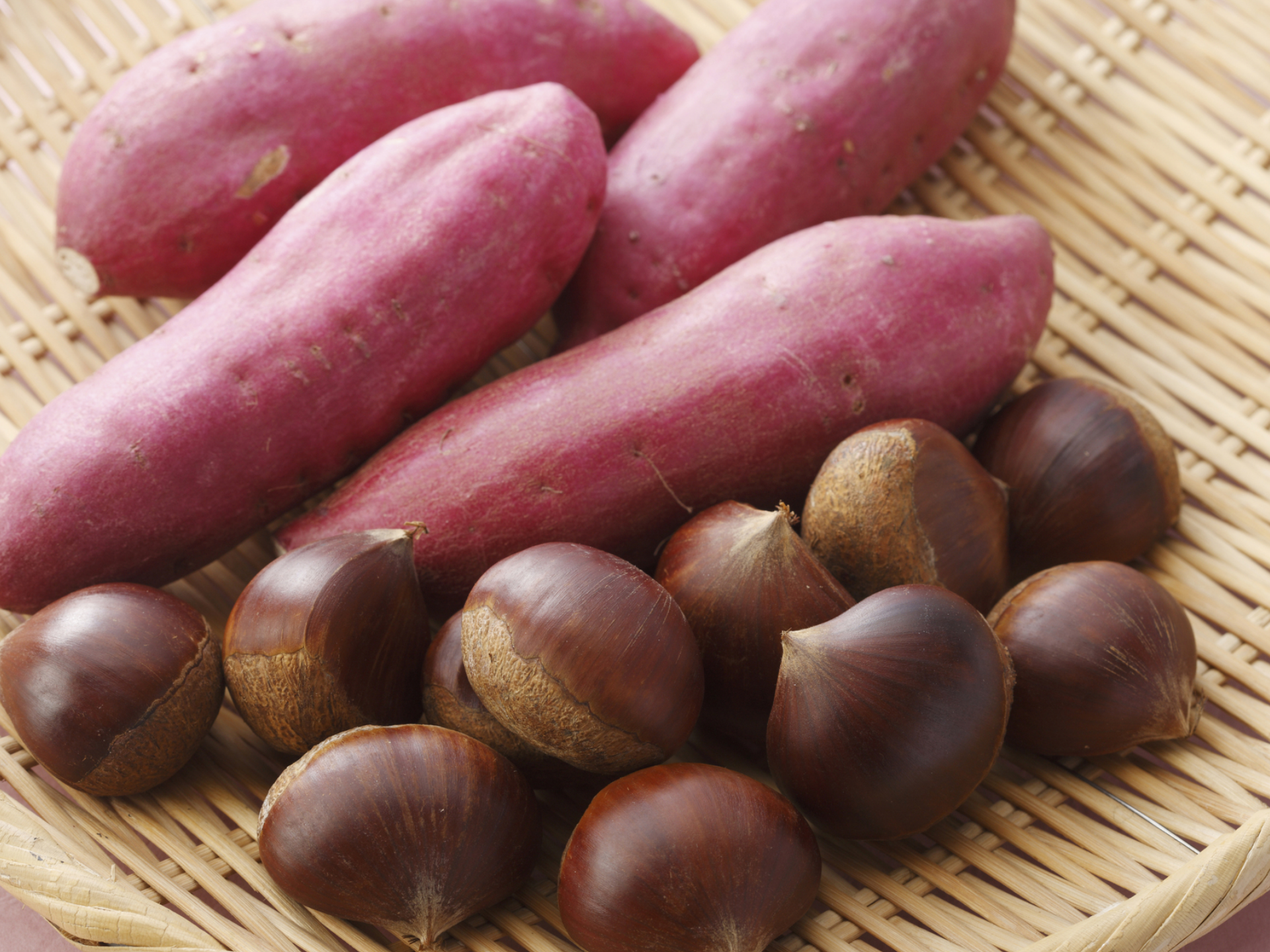 栗・さつまいも・かぼちゃ。“秋スイーツ”に合う日本茶3選